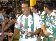 Juan Flores